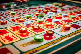 Tampilan mobile Plinko di betcoin